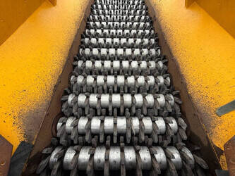 2012-backers-3-mtbc-trailer-star-screener-2-side-conveyors-44858921