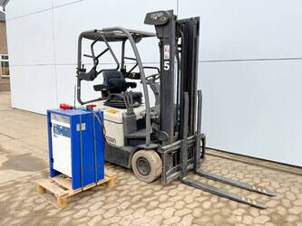 2009-crown-sc4240-1-6-1403489-44859070