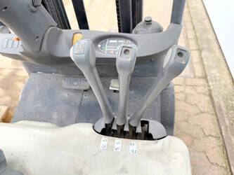 2009-crown-sc4240-1-6-1403489-44859073