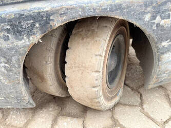 2009-crown-sc4240-1-6-1403489-44859077