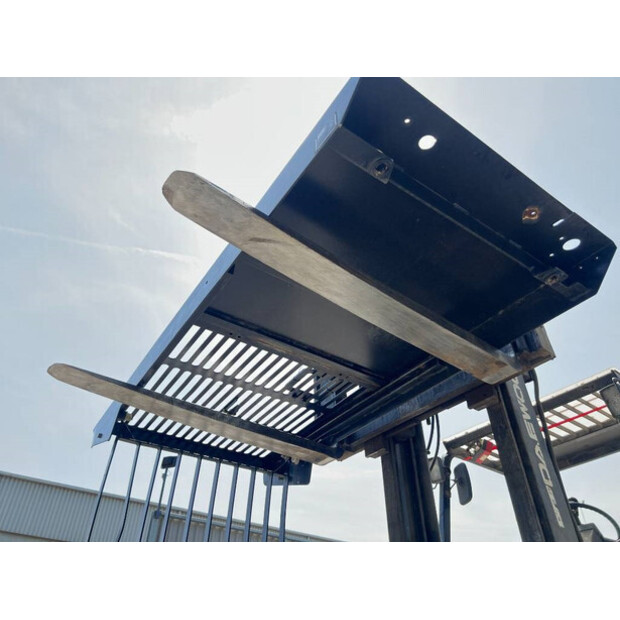 2016 كاتربيلر 320F-44859386