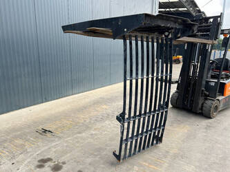 2016-caterpillar-320f-1403519-44859427