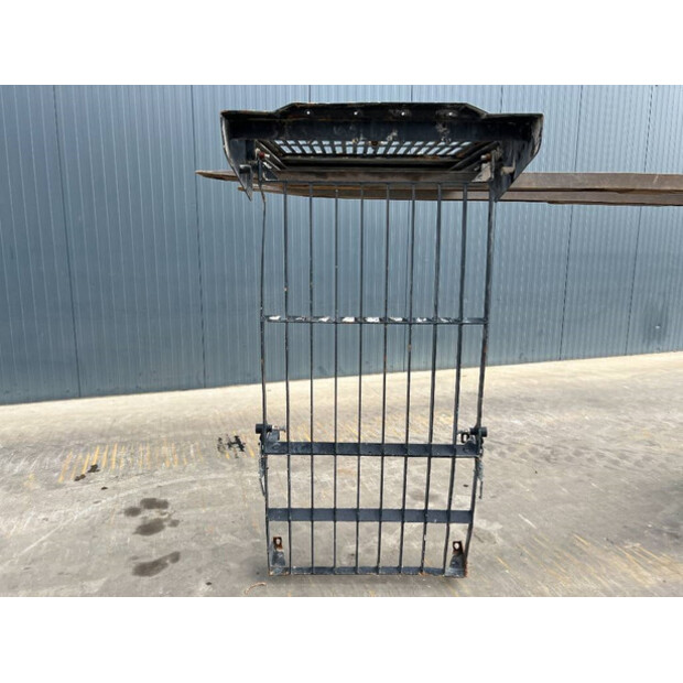 2016 Caterpillar 320F-44859428