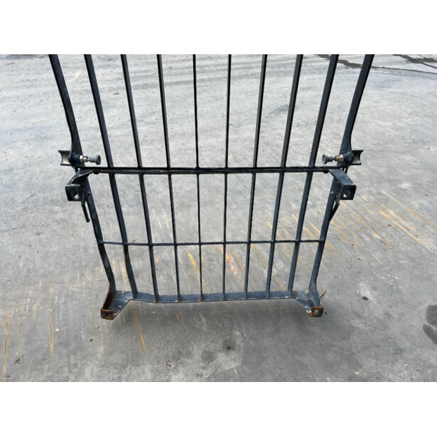 2016 Caterpillar 320F-44859432