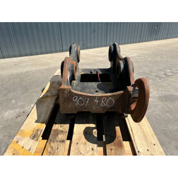 2017 OilQuick OQ65-44860308