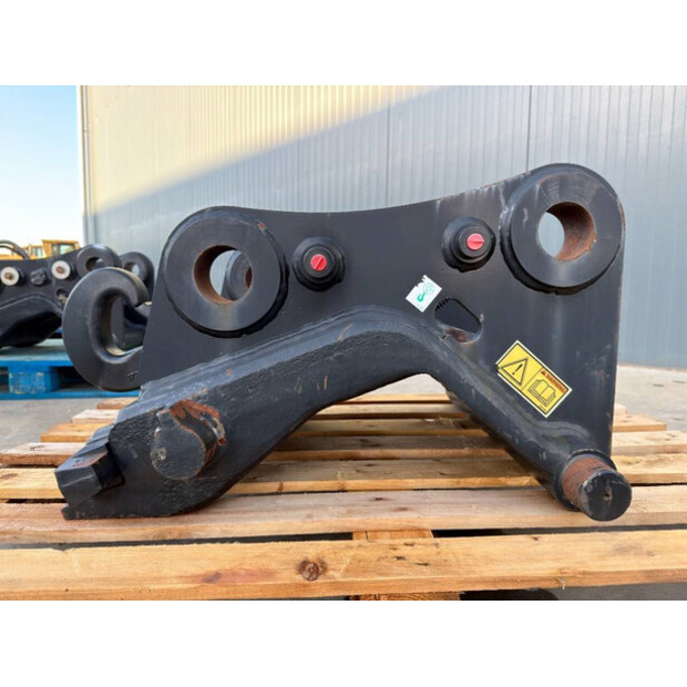 2019 فيراكتيرت CW20-44860493