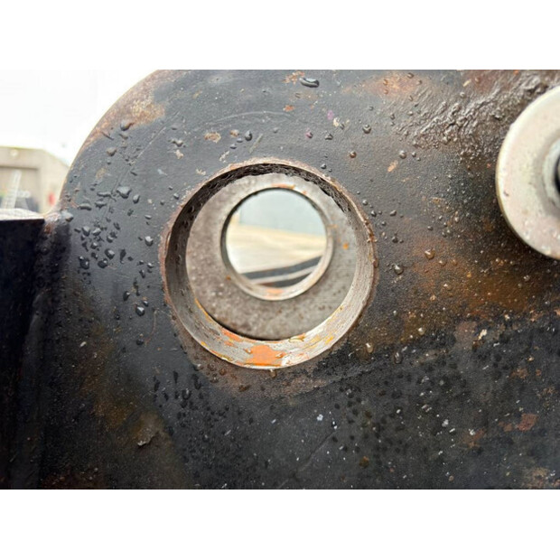 2011 فيراكتيرت SW2007/08-44860616