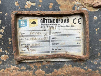 2016-caterpillar-352f-1403629-44860655