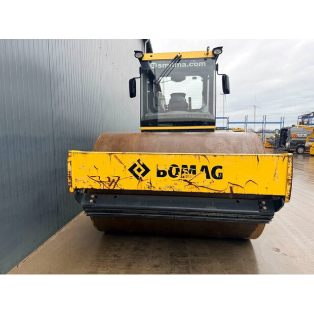 2017 BOMAG BW213D-5-44860919