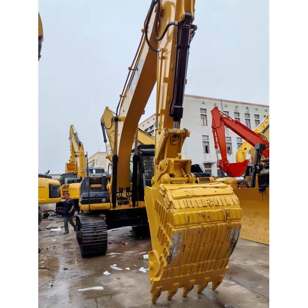 2022 Caterpillar 320D-44861362