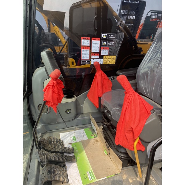 2025 Caterpillar 336D-44861370