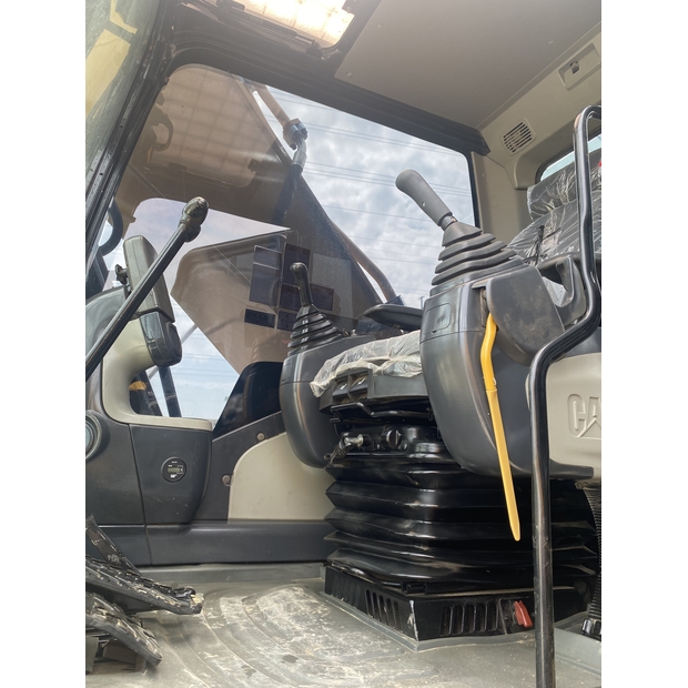 2022 كاتربيلر 336D2-44861423