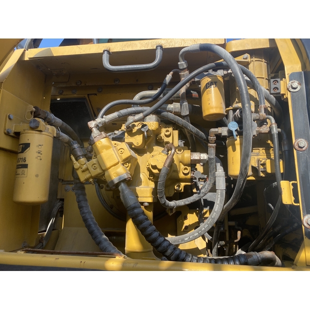 2022 Caterpillar 336D2-44861455