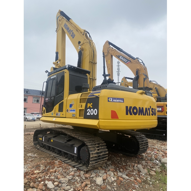 2023 Komatsu PC200-8M0-44861493