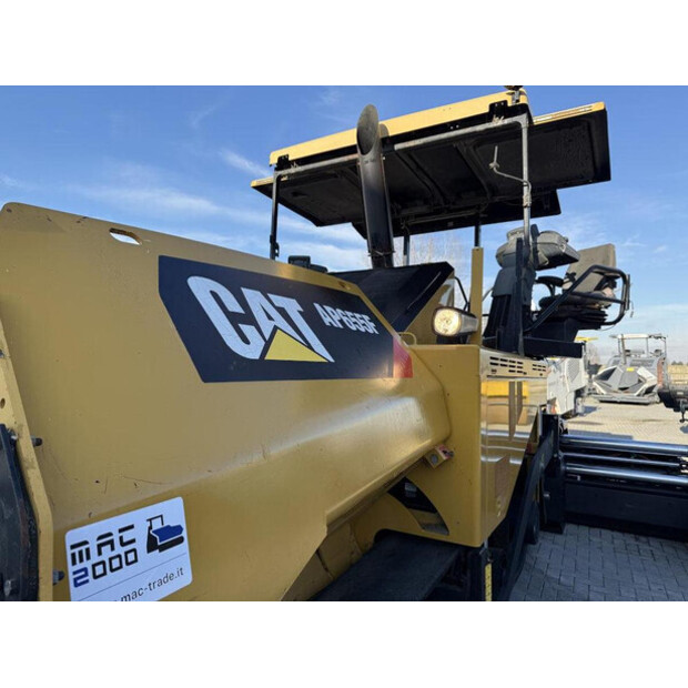2017 Caterpillar AP655F-44861660