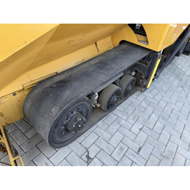 2017 Caterpillar AP655F-44861661