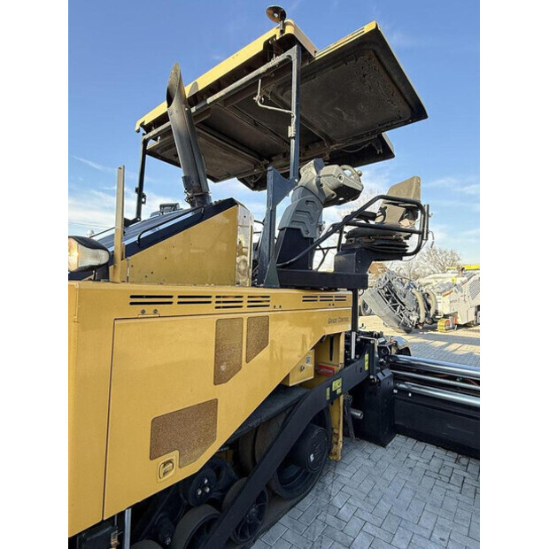 2017 Caterpillar AP655F-44861667