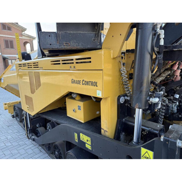 2017 Caterpillar AP655F-44861668