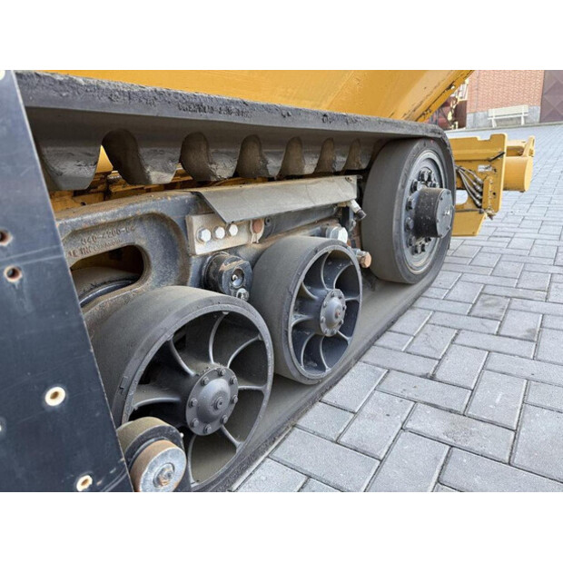 2017 Caterpillar AP655F-44861673