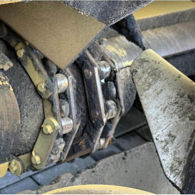 2017 Caterpillar AP655F-44861680