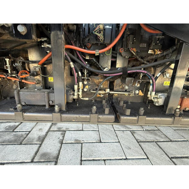 2017 Caterpillar AP655F-44861693