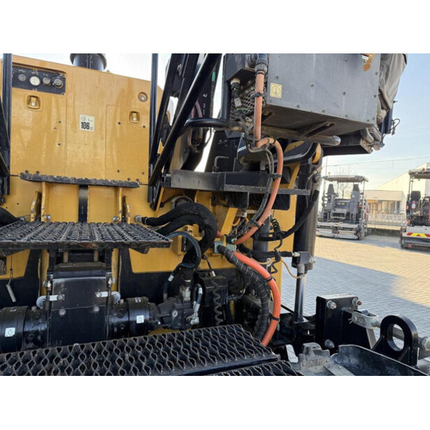 2017 Caterpillar AP655F-44861712