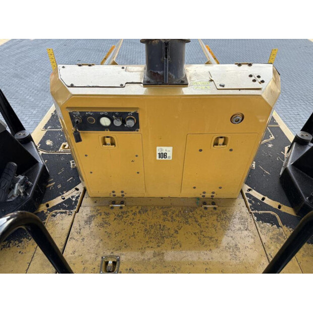 2017 Caterpillar AP655F-44861716