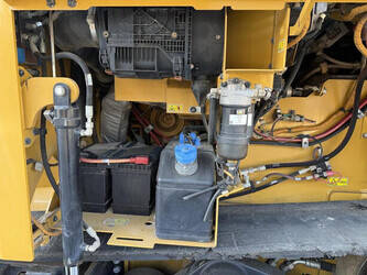 2017-caterpillar-ap655f-1403773-44861735