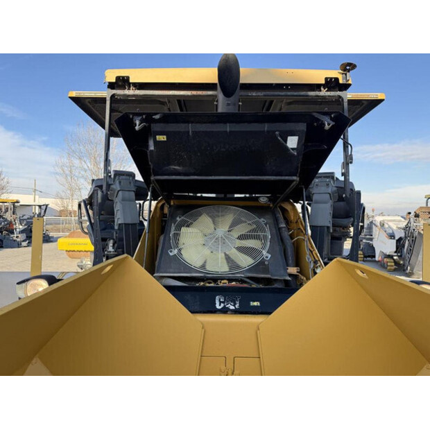 2017 Caterpillar AP655F-44861737