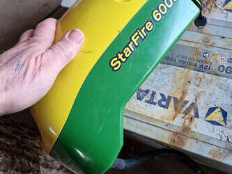 2016-john-deere-8370r-1402705-44861816