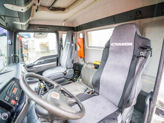 2010-man-tgs-32-360-1403215-44862043