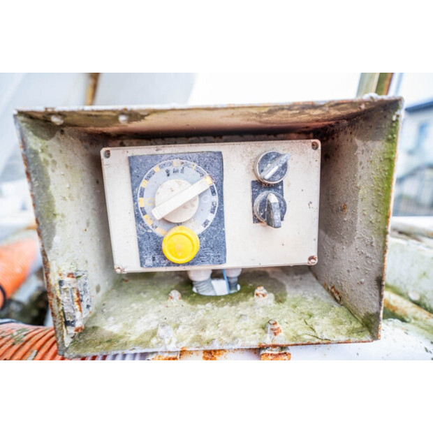 2010 مان TGS 32.360-44862049