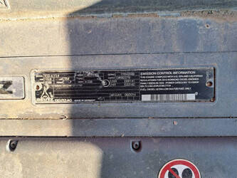 2016-fuchs-mhl331e-1271445-44862091