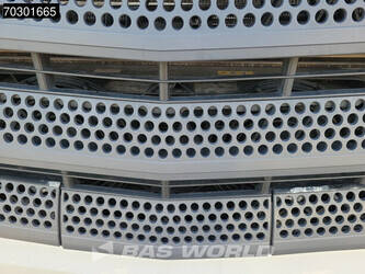 2021-mercedes-benz-actros-1845-1333128-44862280