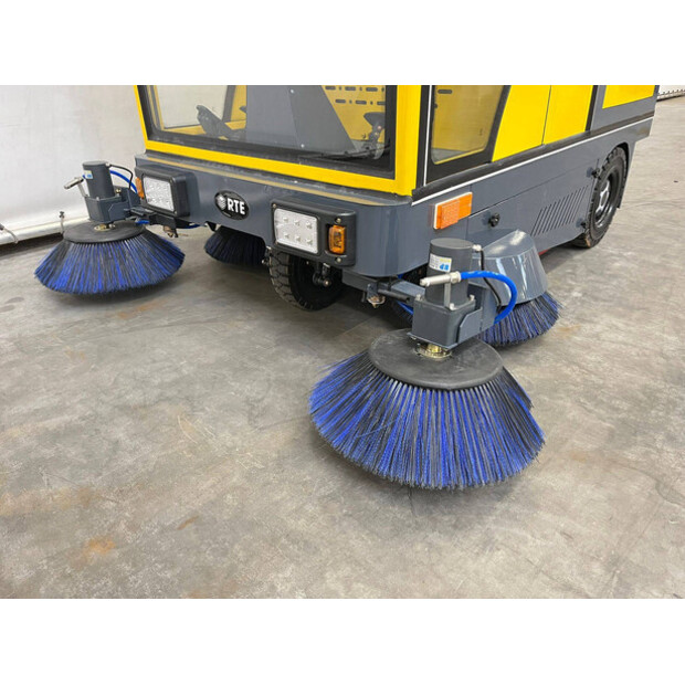 2025 RTE ST150-44862575