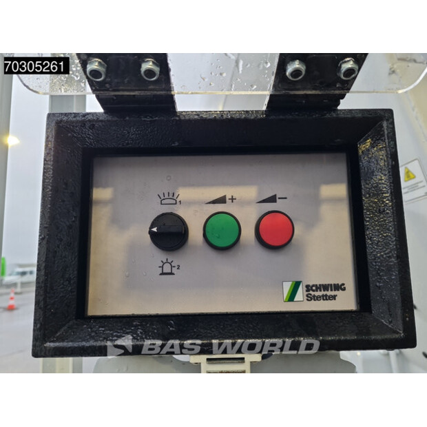 2025 مرسيدس بنز Arocs 4142-44863698