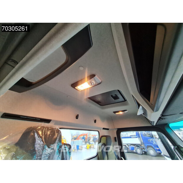 2025 مرسيدس بنز Arocs 4142-44863710