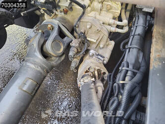 2014-mercedes-benz-antos-2632-1403817-44863726