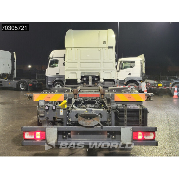 2021 داف XF 480-44863833