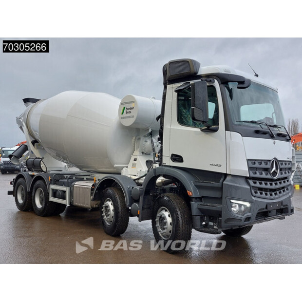 2025 Mercedes-Benz Arocs 4142-44863897