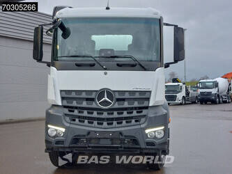 2025-mercedes-benz-arocs-4142-1403822-44863902