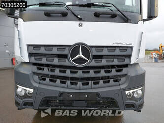 2025-mercedes-benz-arocs-4142-1403822-44863904