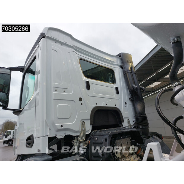 2025 Mercedes-Benz Arocs 4142-44863906