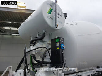 2025-mercedes-benz-arocs-4142-1403822-44863907