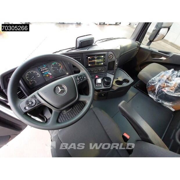 2025 Mercedes-Benz Arocs 4142-44863916