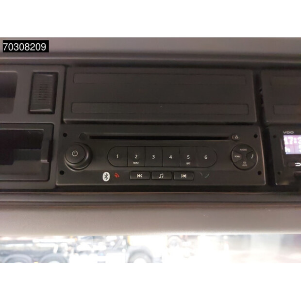 2018 Renault C460-44863954