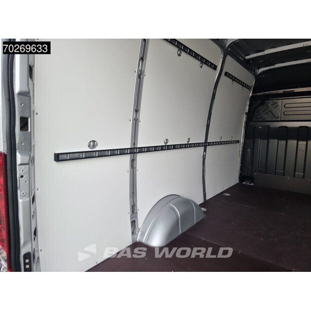 2024 Iveco Daily 35S21-44864042
