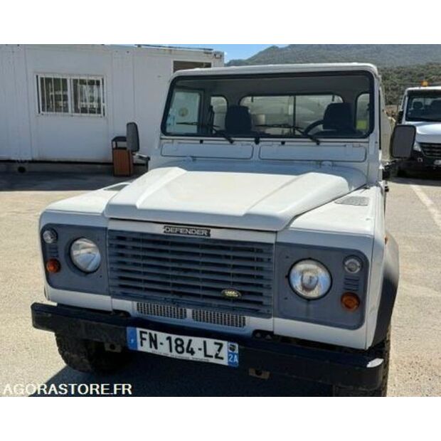 2006 لاند روفر Defender-44877528