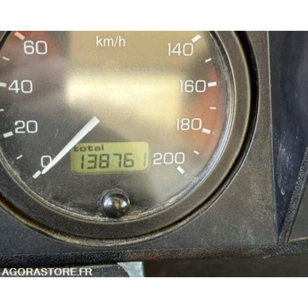 2006 لاند روفر Defender-44877539