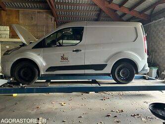 2019-ford-t-connect-1403901-44877589